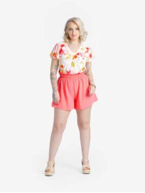 LuLaRoe Susie Bell V-Neck Knit Blouse Womens 3XL 3X Flutter Sleeve Floral NEW